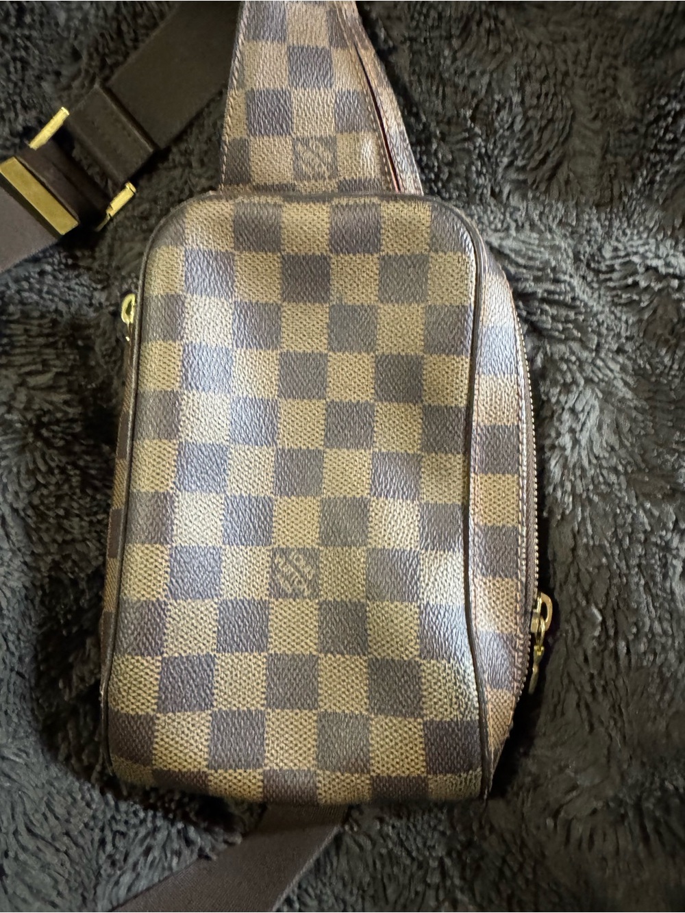 Vintage Louis Vuitton Damiere Ebene Geronimo Sling bag - Excellent Condition